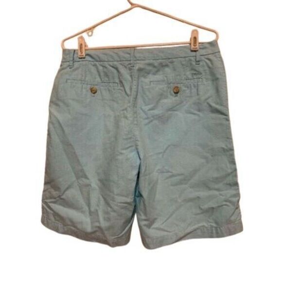 IZOD SIZE 32 LIGHT BLUE SHORTS - Picture 1 of 4